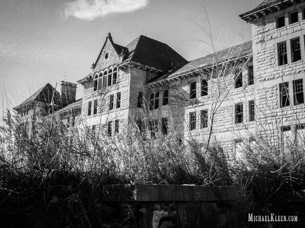 Ethereal Remains of Peoria State&nbsp;Hospital