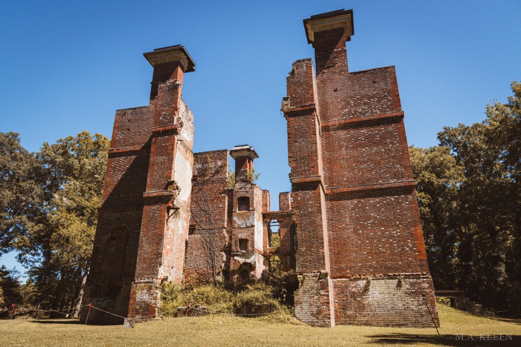 Echoes in the Ruins of&nbsp;Rosewell