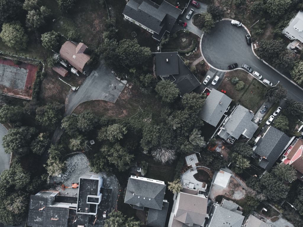 The House Next Door: Architecture and Fear in Suburban&nbsp;Gothic